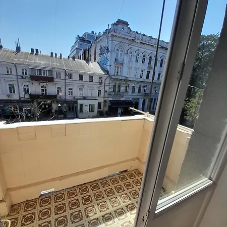 On Hretska 26/28 Odessa