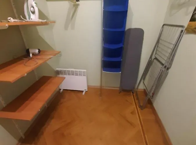 Апартаменты On Hretska 26/28